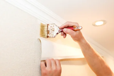 Pose de papier peint à Trilbardou — revêtements muraux et toiles de verre